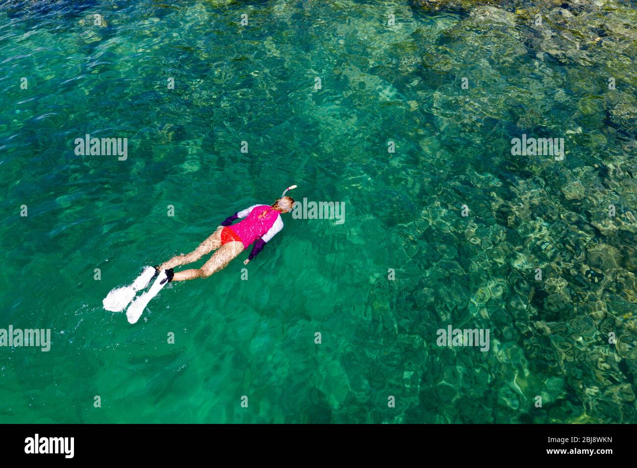 Snorkeling a House Reef di Lissenung, Nuova Irlanda, Papua Nuova Guinea Foto Stock