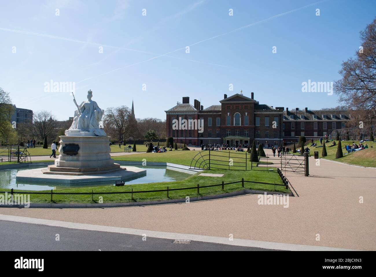 Famiglia reale britannica William & Kate Duke & Duchessa di Cambridge Kensington Palace, Kensington Gardens, Londra W8 4PX di Sir Christopher Wren Foto Stock