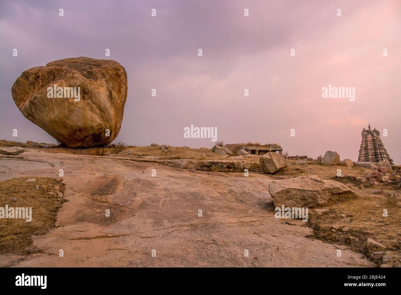 diverse vedute del tempio di virupaksha a hampi karnataka Foto Stock