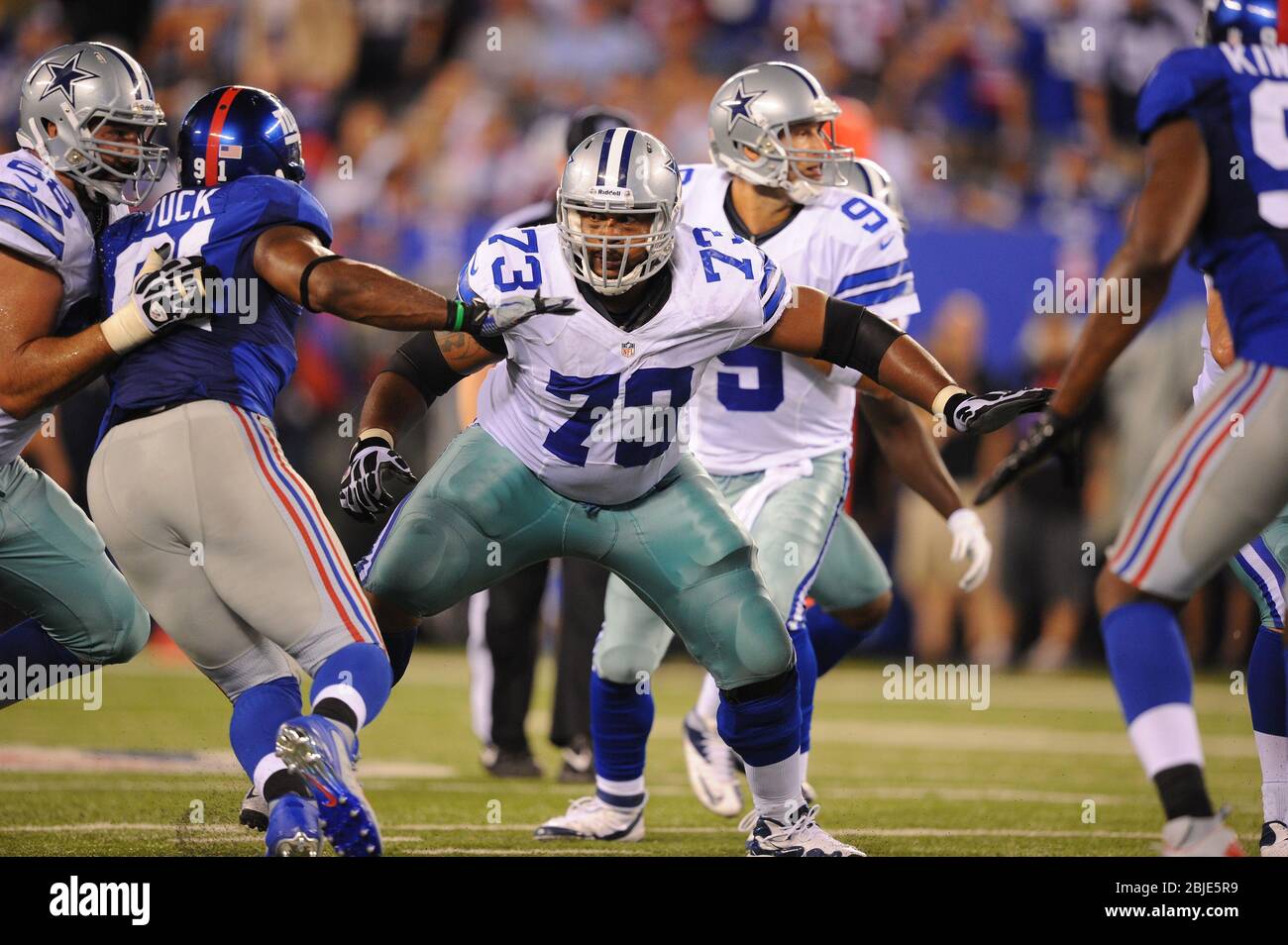 05 settembre 2012: I Dallas Cowboys sorvegliano Mackenzy Bernadeau (73) durante una settimana 1 NFL di incontri tra i Dallas Cowboys e i New York Giants a MetLife Foto Stock