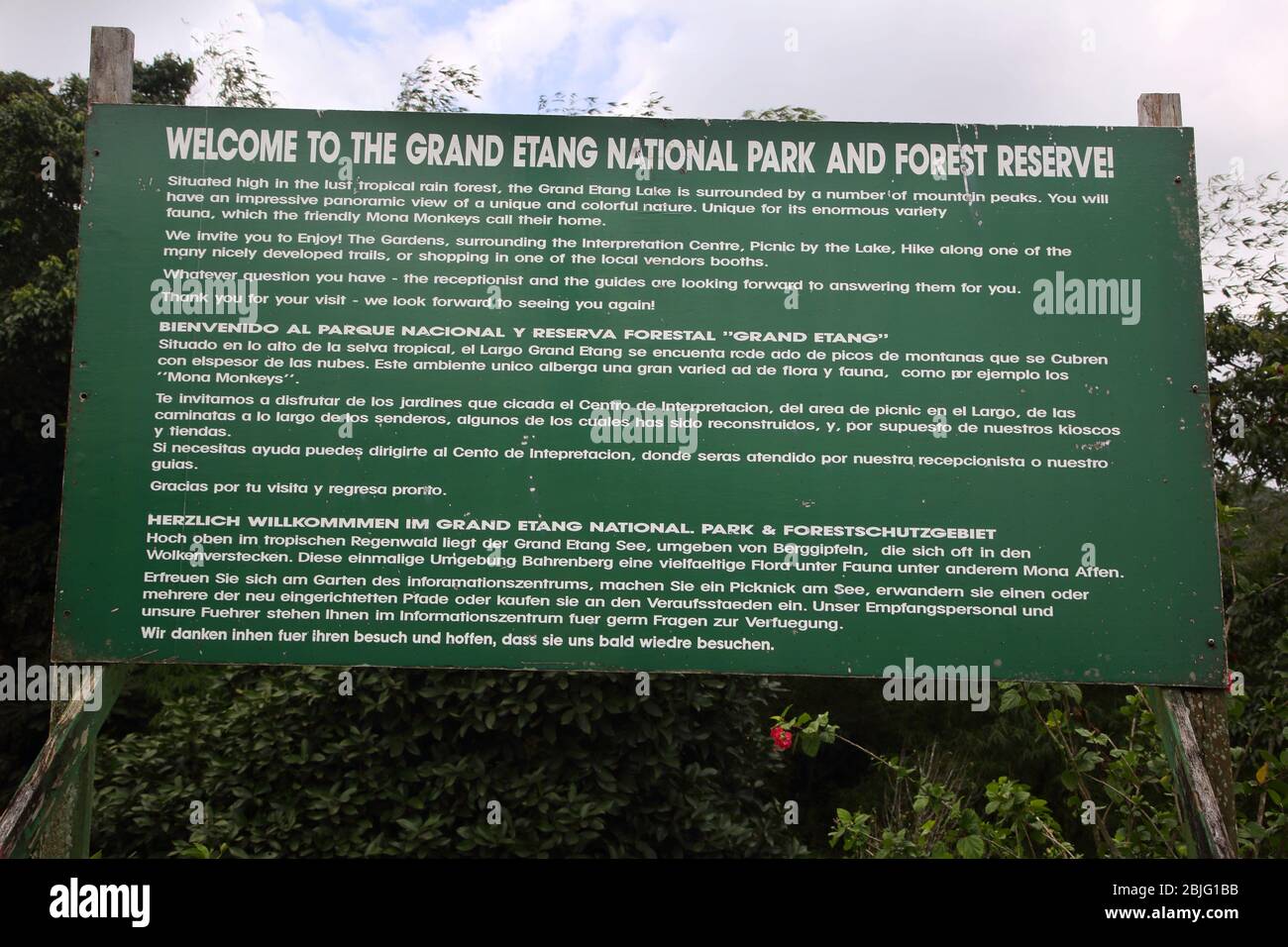 Parco Nazionale di Grand Etang e Riserva della Foresta segno di benvenuto Grenada Foto Stock