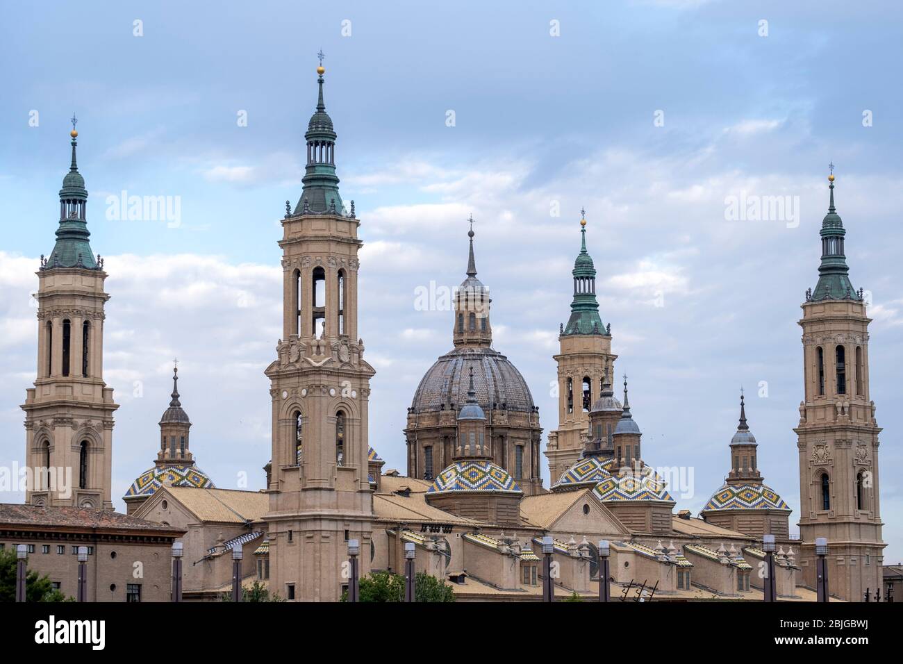 Cattedrale-Basilica di nostra Signora del pilastro, nota come Basílica de Nuestra Señora del Pilar a Saragozza, Spagna, Europa Foto Stock