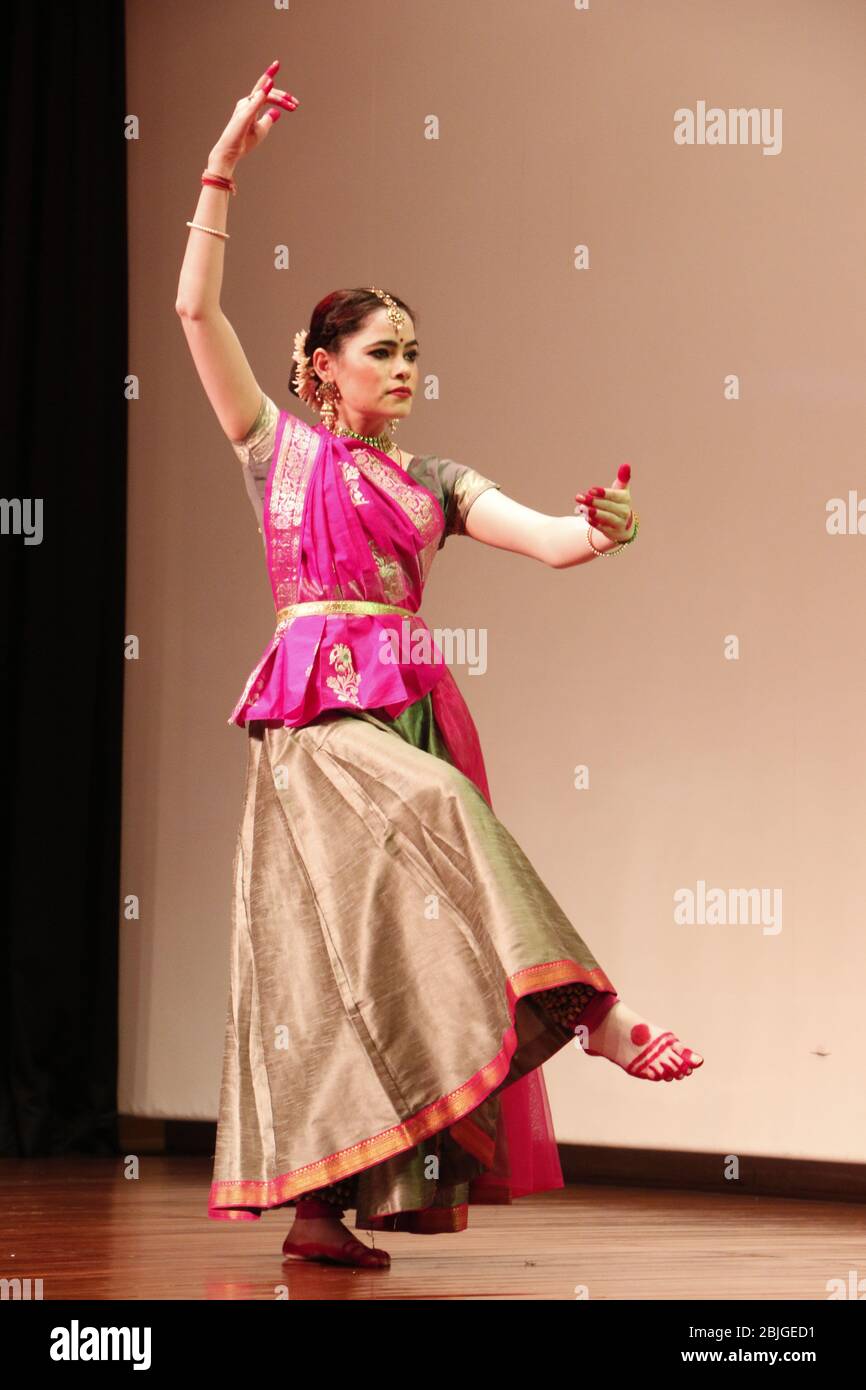 Delhi / India - Ottobre 2019: Danza classica indiana Kathak a Nuova Delhi, India Foto Stock