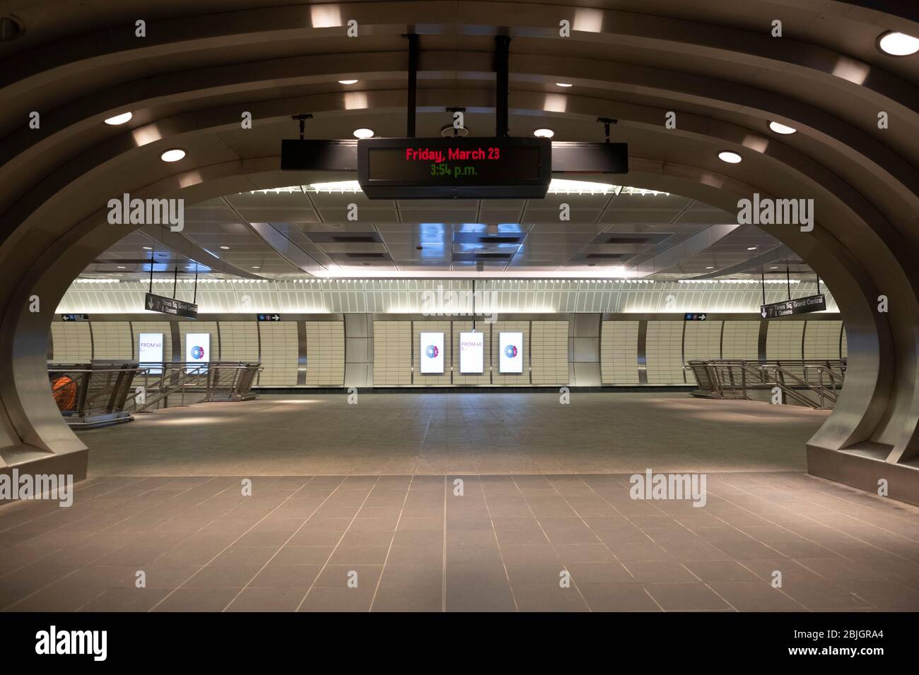 La nuova stazione della 34esima strada per la metropolitana di New York a Hudson Yards sul lato ovest di Manhattan Foto Stock