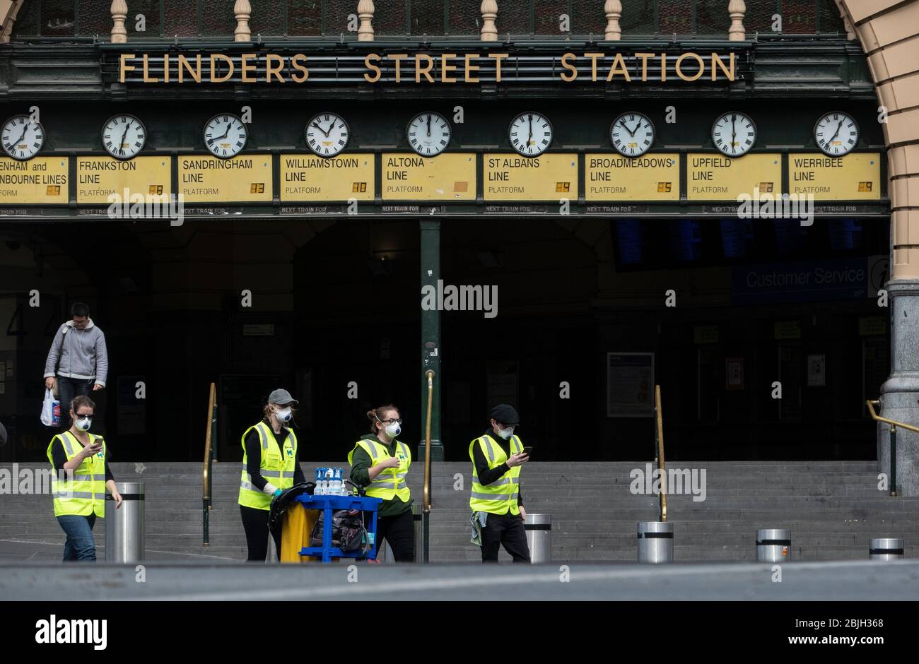 Covid-19 pandemia Melbourne Australia 2020. Scene per le strade durante il giro di coronavirus a Melbourne Australia. Foto Stock
