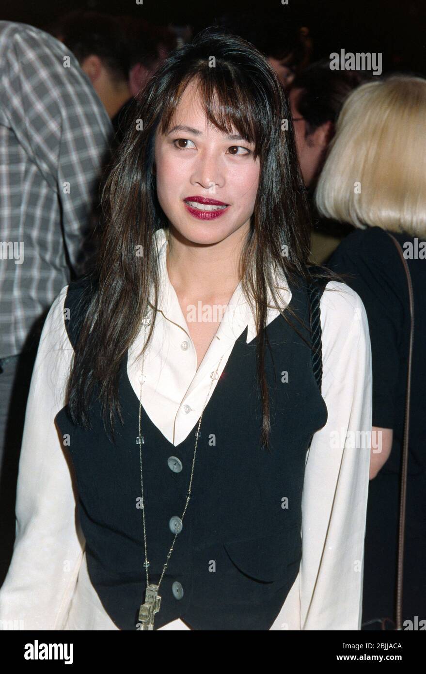 LOS ANGELES, CA. c. 1993: Attrice Lauren Tom. Foto file © Paul Smith/Featureflash Foto Stock