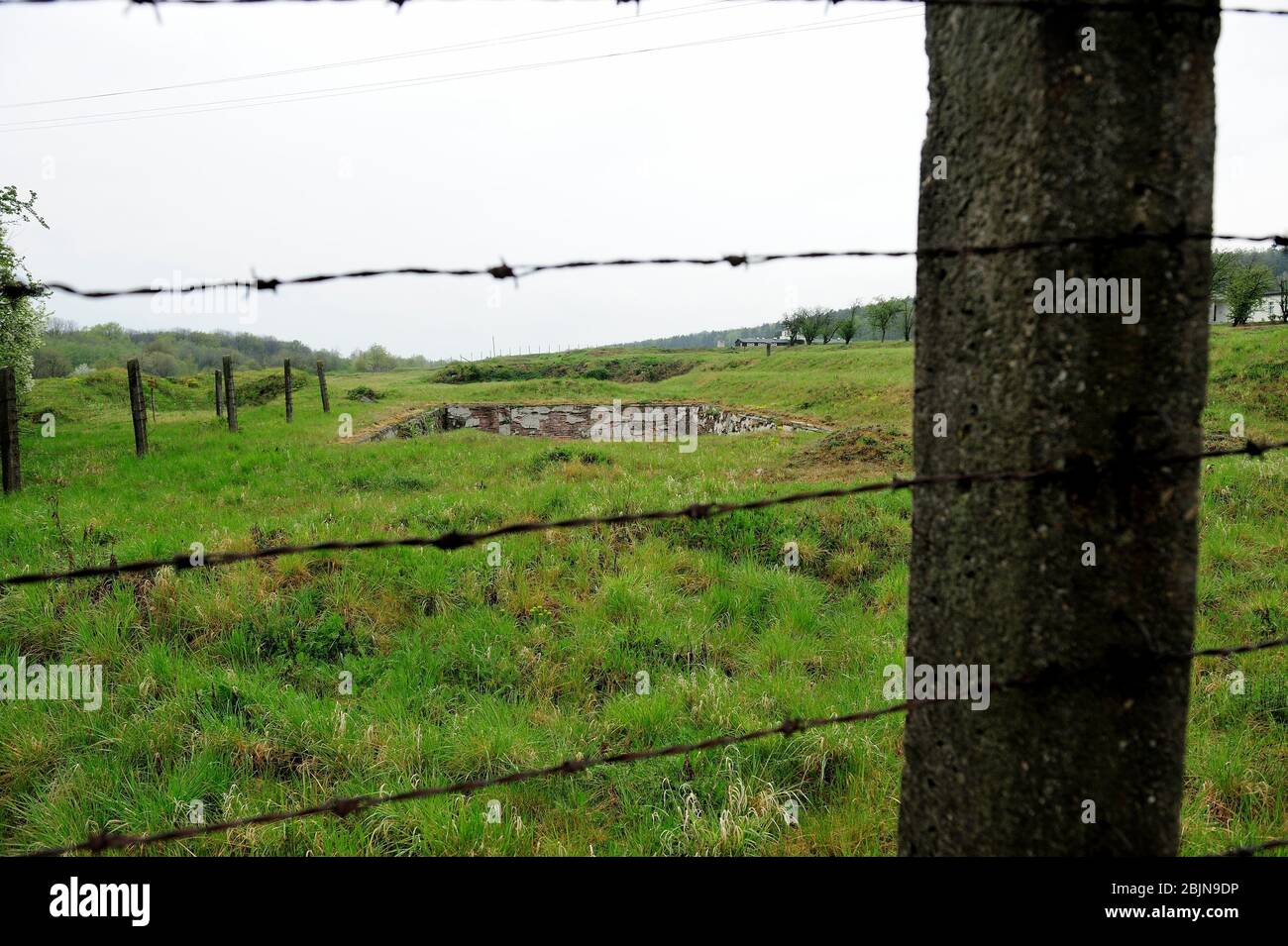 Campo di concentramento nazista tedesco, sterminio in Polonia occupata, reliquie di un ex campo di concentramento nazista tedesco, il campo Gross-Rosen è stato stabilito nell'agosto 1940 come ramo di KL Sachsenhausen, campo di concentramento nazista, sterminio in Polonia occupata, campo di concentramento di Hitler, campo di sterminio in Polonia occupata tedesca, campo di concentramento tedesco, Germania morte Gross-Rosen, dolnoslaskie, polonia, campo di concentramento nazista, Gross-Rosen vicino a Strzegom, rogoznica, dolnoslaskie, polonia, europa, dolnoslaskie, polonia, europa, tedesco di concentrazione nazista, storico, due mondo di guerra, Foto Stock