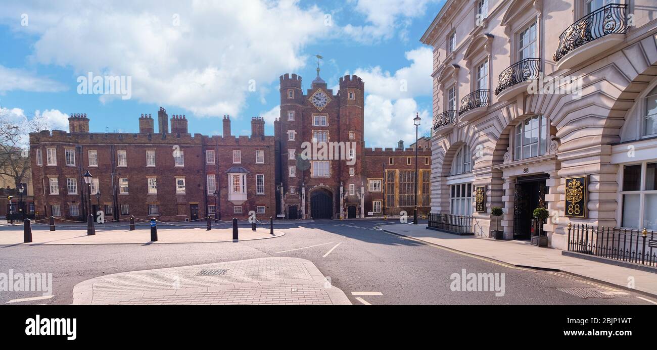 Il St James's Palace è il palazzo reale più alto del Regno Unito. Situato nella città di Londra. Foto Stock