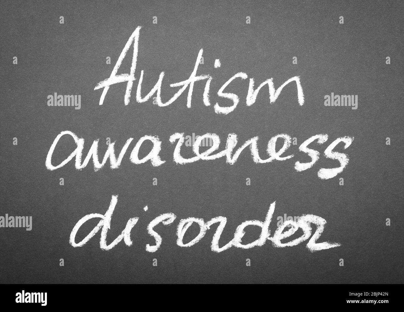Testo DISTURBO DI CONSAPEVOLEZZA AUTISMO scritto su lavagna Foto Stock