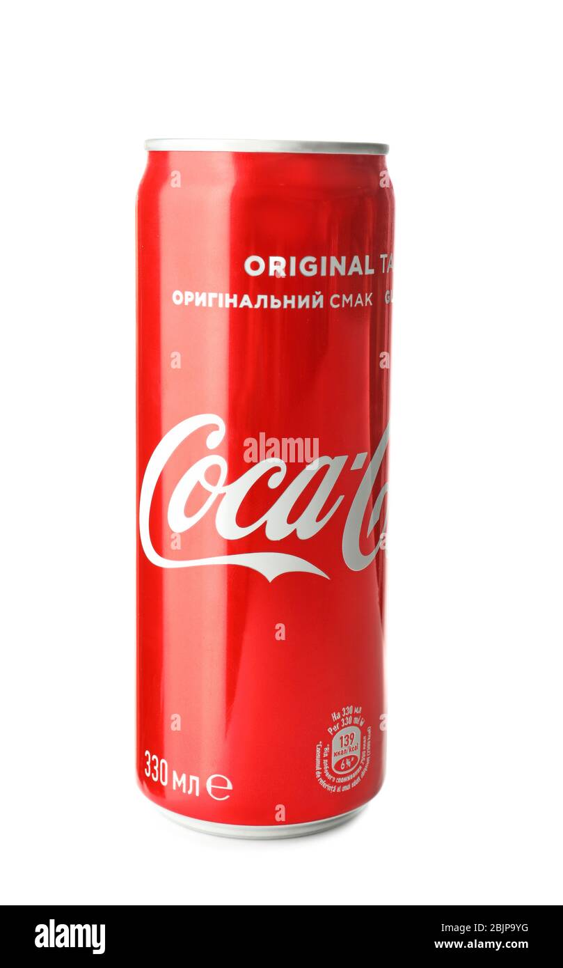 KIEV, UCRAINA - 18 SETTEMBRE 2017: CAN di Coca-Cola su sfondo bianco Foto Stock