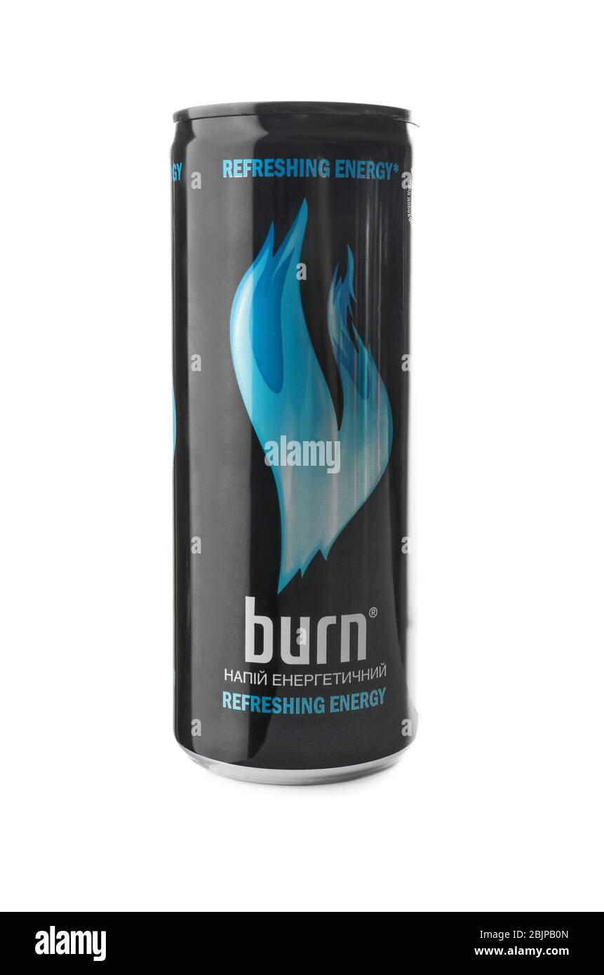 KIEV, UCRAINA - 18 SETTEMBRE 2017: CAN of Burn Refreshing Energy su sfondo bianco Foto Stock
