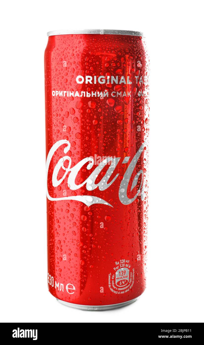 KIEV, UCRAINA - 18 SETTEMBRE 2017: CAN di Coca-Cola su sfondo bianco Foto Stock
