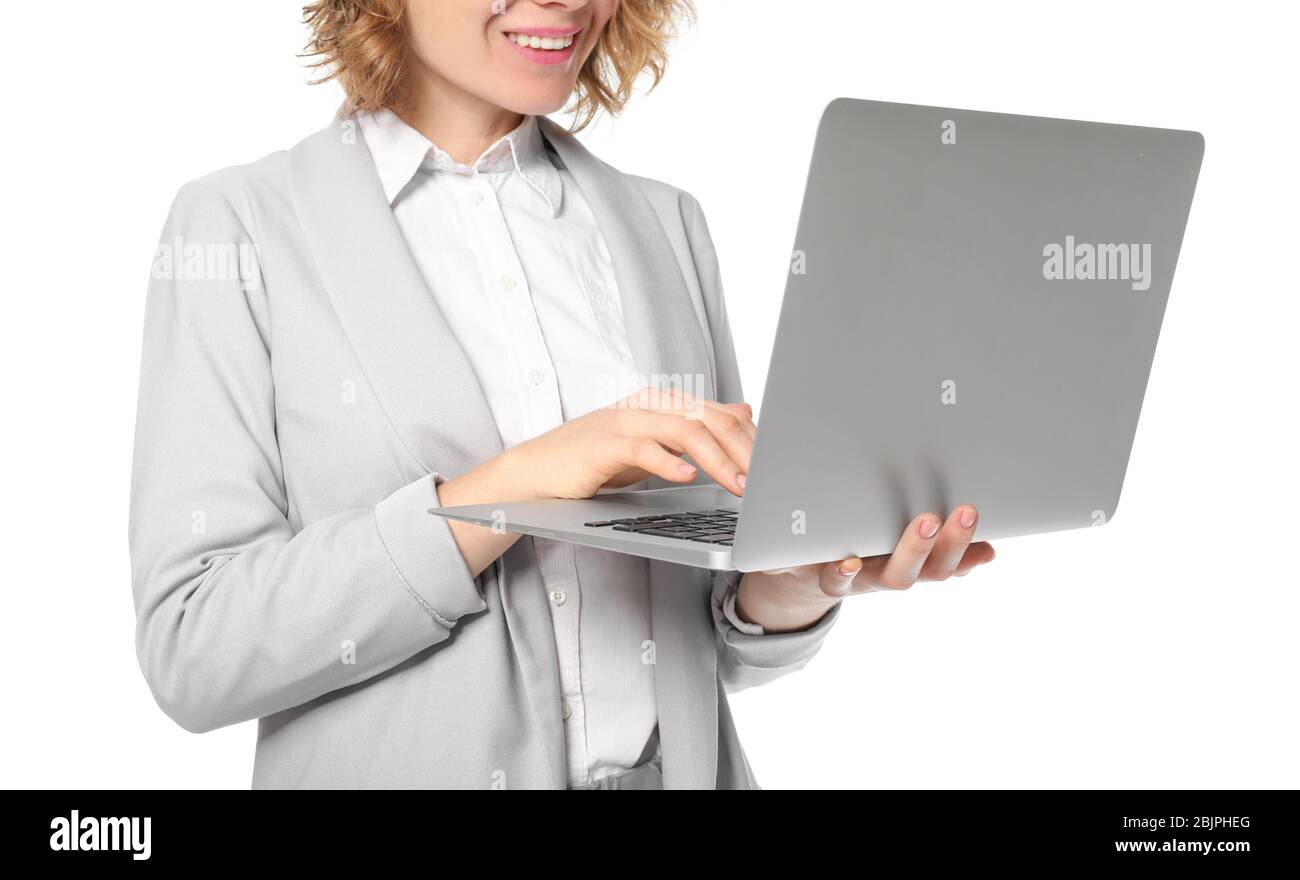 Responsabile femminile con notebook su sfondo bianco Foto Stock