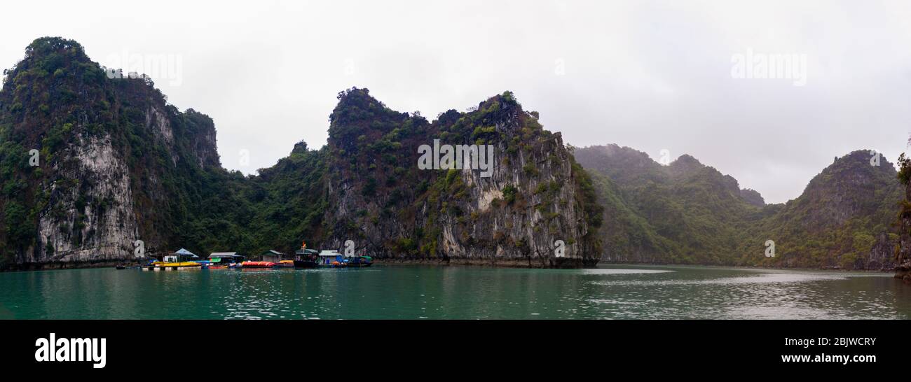 Ha Long Bay (Vietnam), 1 febbraio 2020, ha Long Bay Seascape Foto Stock