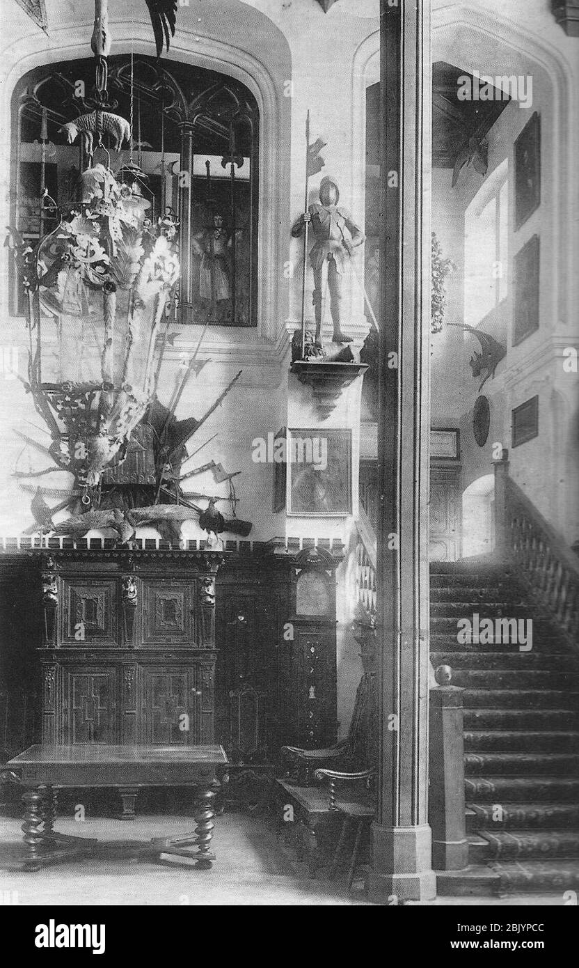 Hol w pałacu Radolińskich w Jarocinie, rok 1908.. Foto Stock