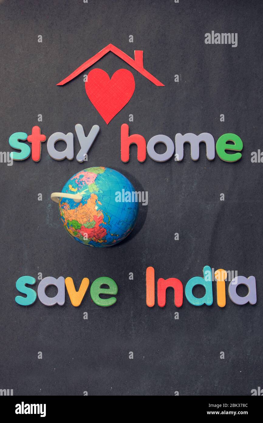 `Sa casa, salvare` India   slogan a causa della epidemia di Coronavirus in tutto il mondo. Coronavirus Covid-19, frase motivazionale di quarantena. Foto Stock