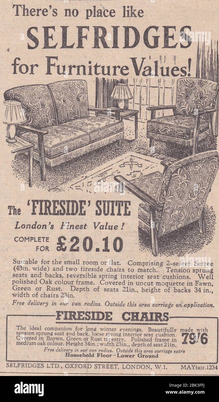 Pubblicità di giornale degli anni '50 per Selfridges - non c'è posto come Selfridges per i valori di Mobili! La suite Fireside. Mobili anni '50. Foto Stock