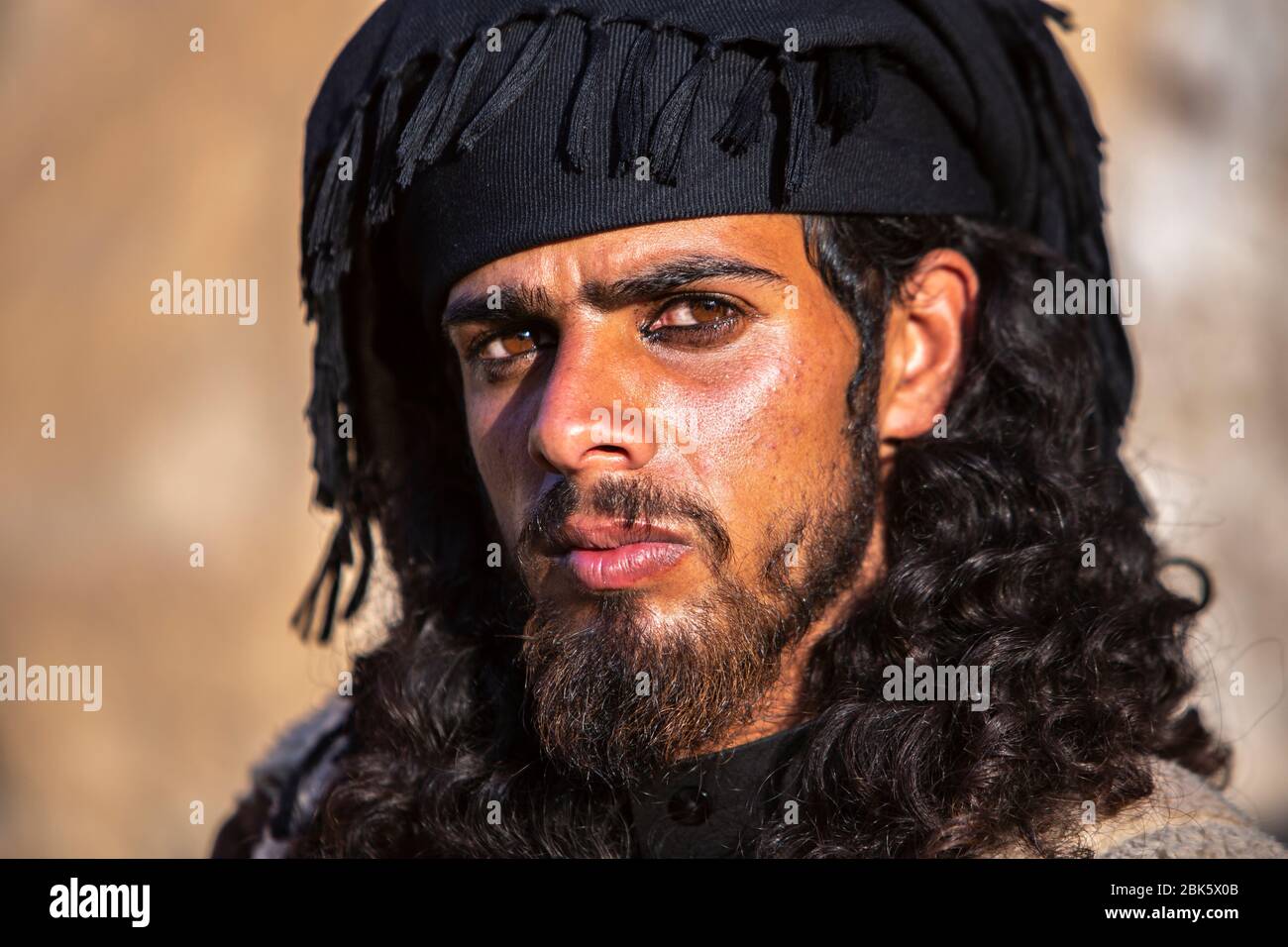 Ritratto al tramonto del beduino Giordano a Petra Foto Stock