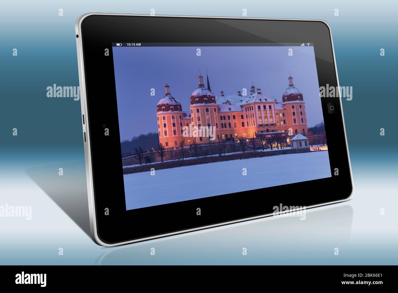 Schloss Moritzburg am Abend im Winter, Sachsen Deutschland, Europa Foto Stock
