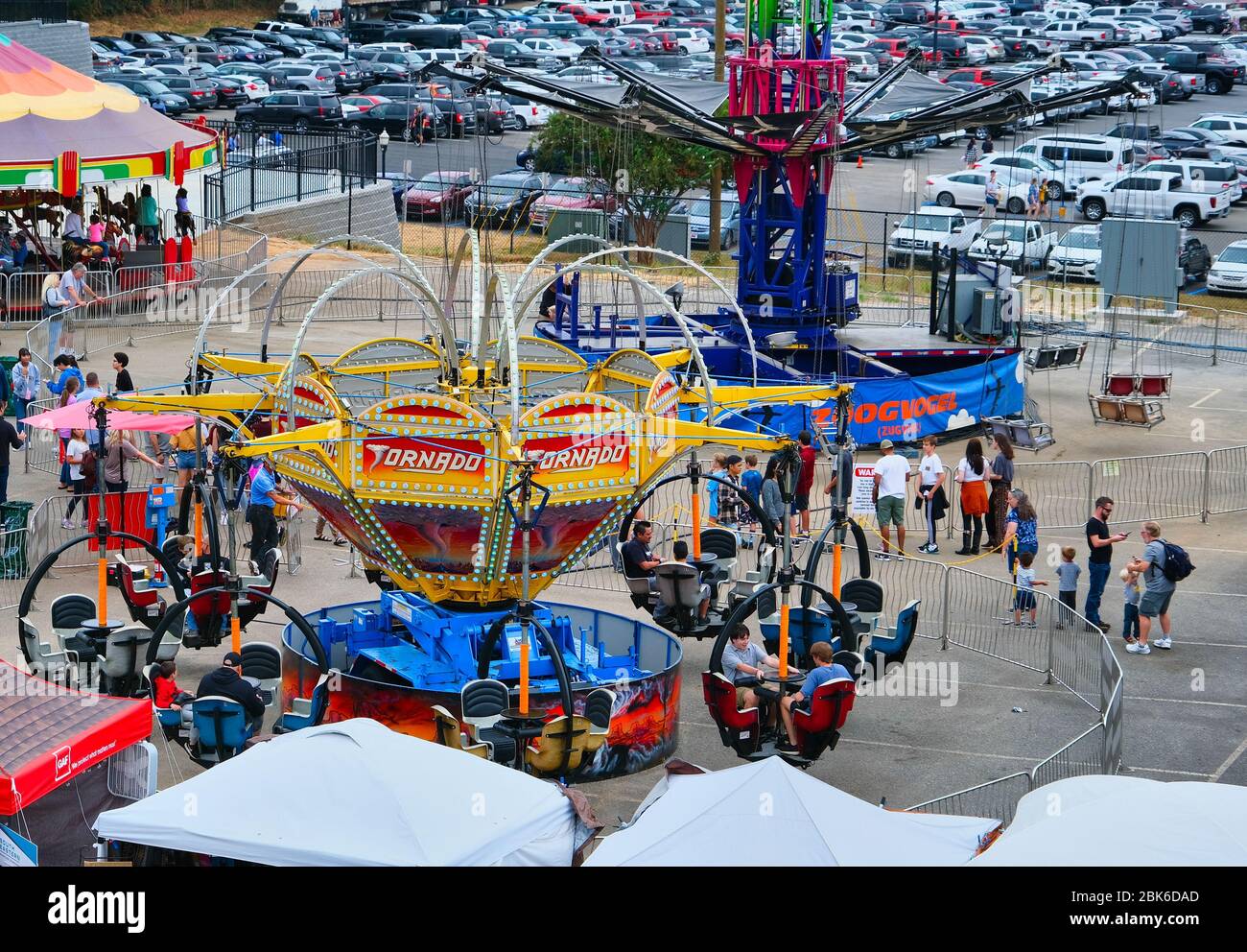 Giro a Tornado al Carnevale Foto Stock