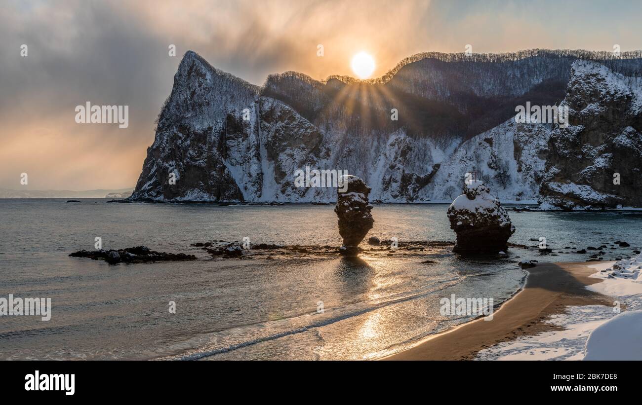 Alba al Santuario Ebisu IWA, Hokkaido, Giappone Foto Stock