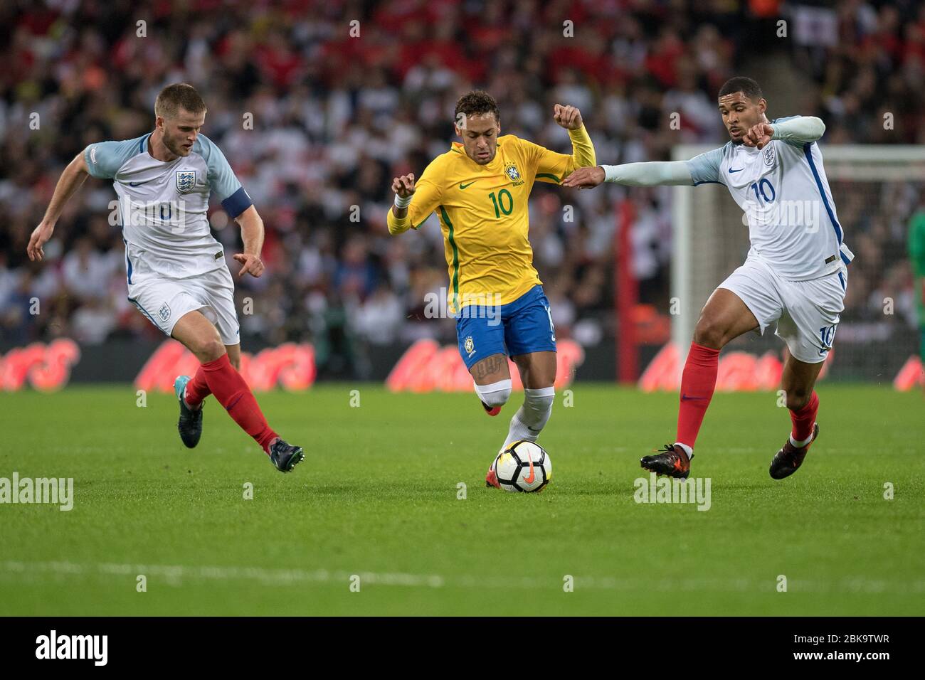 Nazionale del Brasile a Wembley in partita contro l'Inghilterra Foto Stock