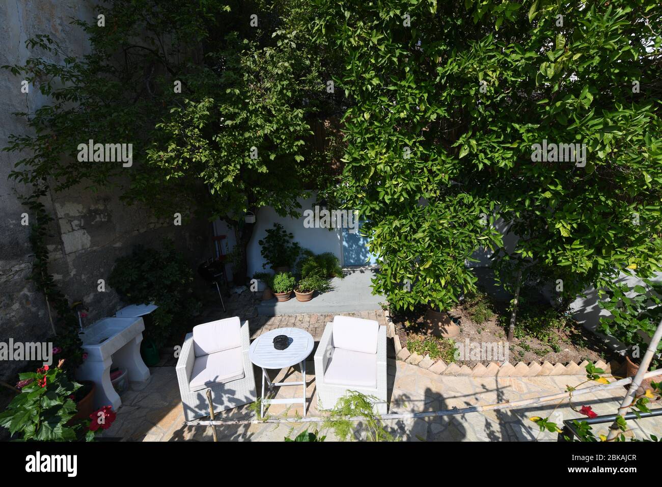 The Harbour House, Paxos, Grecia. E' una casa vacanze Simpson Travel situata sul bordo delle acque nel cuore di Gaios. Il giardino sul tetto. Foto Stock