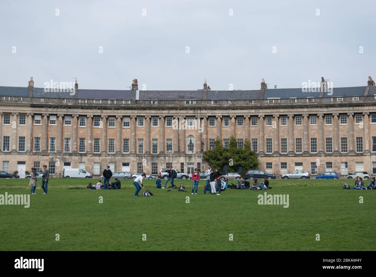 Bath Stone Terraced Houses Georgian Architecture Terraces The Royal Crescent, Bath, BA1 2LS Regno Unito John Wood il sito più giovane del patrimonio mondiale Foto Stock