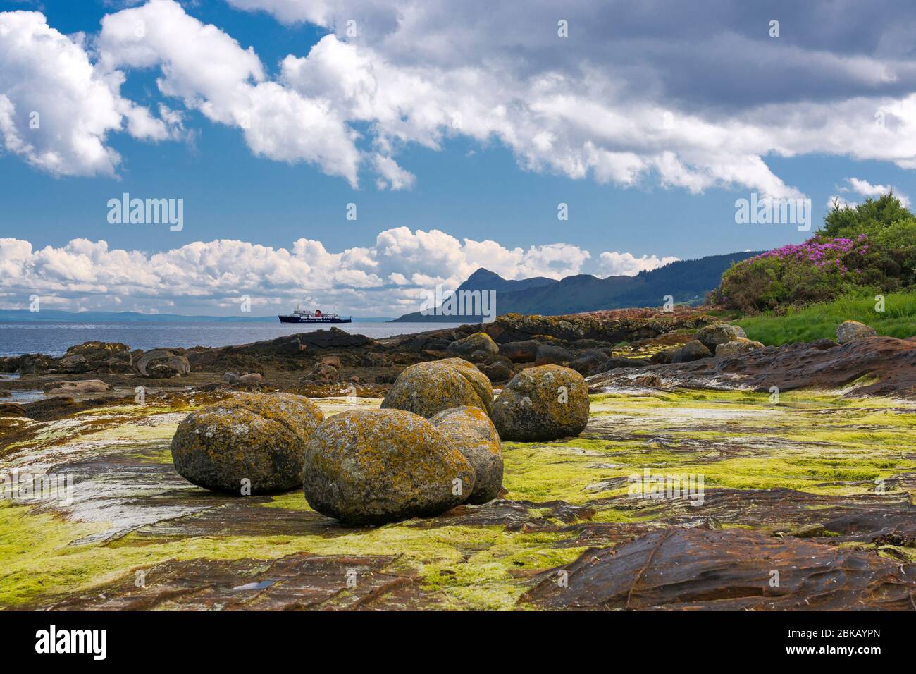 corrie con traghetto isola, arran Foto Stock