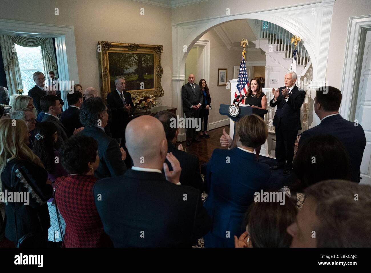 Il vicepresidente Mike Pence e la signora Pence organizzano un pranzo dei governatori presso la residenza del vicepresidente a Washington, D.C., il 7 febbraio 2020, coinvolgendo i governatori e gli ospiti dello stato. Foto Stock