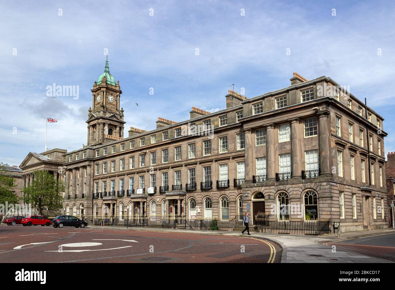 Birkenhead Town Hall e edifici adiacenti, Hamilton Square, Birkenhead Foto Stock