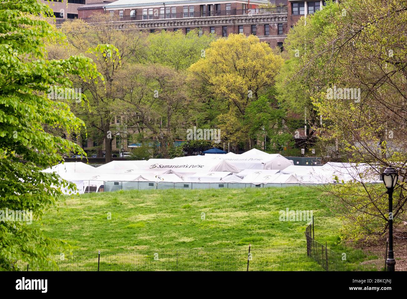 New York, NJ, USA. 3 maggio 2020. 3 maggio 2020 - New York, NY, Stati Uniti: Ospedale temporaneo istituito da Samaritan's Purse nel Central Park di New York City. Credit: Michael Brochstein/ZUMA Wire/Alamy Live News Foto Stock