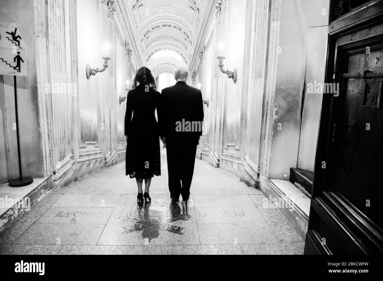 Il Presidente Donald Trump e la prima Signora Melania Trump visitano la Cappella Sistina dopo il loro incontro con sua Santità Papa Francesco, mercoledì 24 maggio 2017, a Città del Vaticano. Viaggio del Presidente Trump all'estero Foto Stock