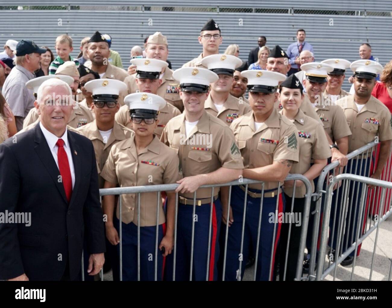 Il 6 giugno 2019, il vicepresidente Mike Pence arrivò a Roanoke, Virginia, prima di partecipare a una cerimonia per il 75° anniversario del D-Day a Bedford, Virginia, per onorare i veterani della storica battaglia della seconda guerra mondiale. Foto Stock