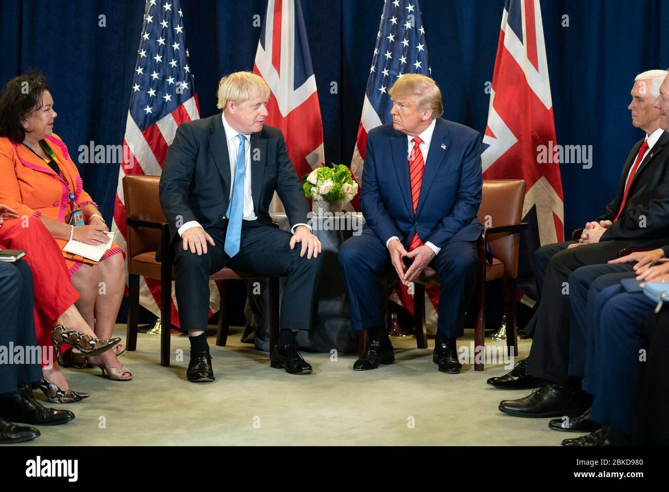 Il Presidente Donald J. Trump partecipa a un incontro bilaterale con il primo Ministro britannico Boris Johnson martedì 24 settembre 2019, presso la sede delle Nazioni Unite a New York. Il Vice Presidente Mike Pence partecipa. N. UNGA Foto Stock