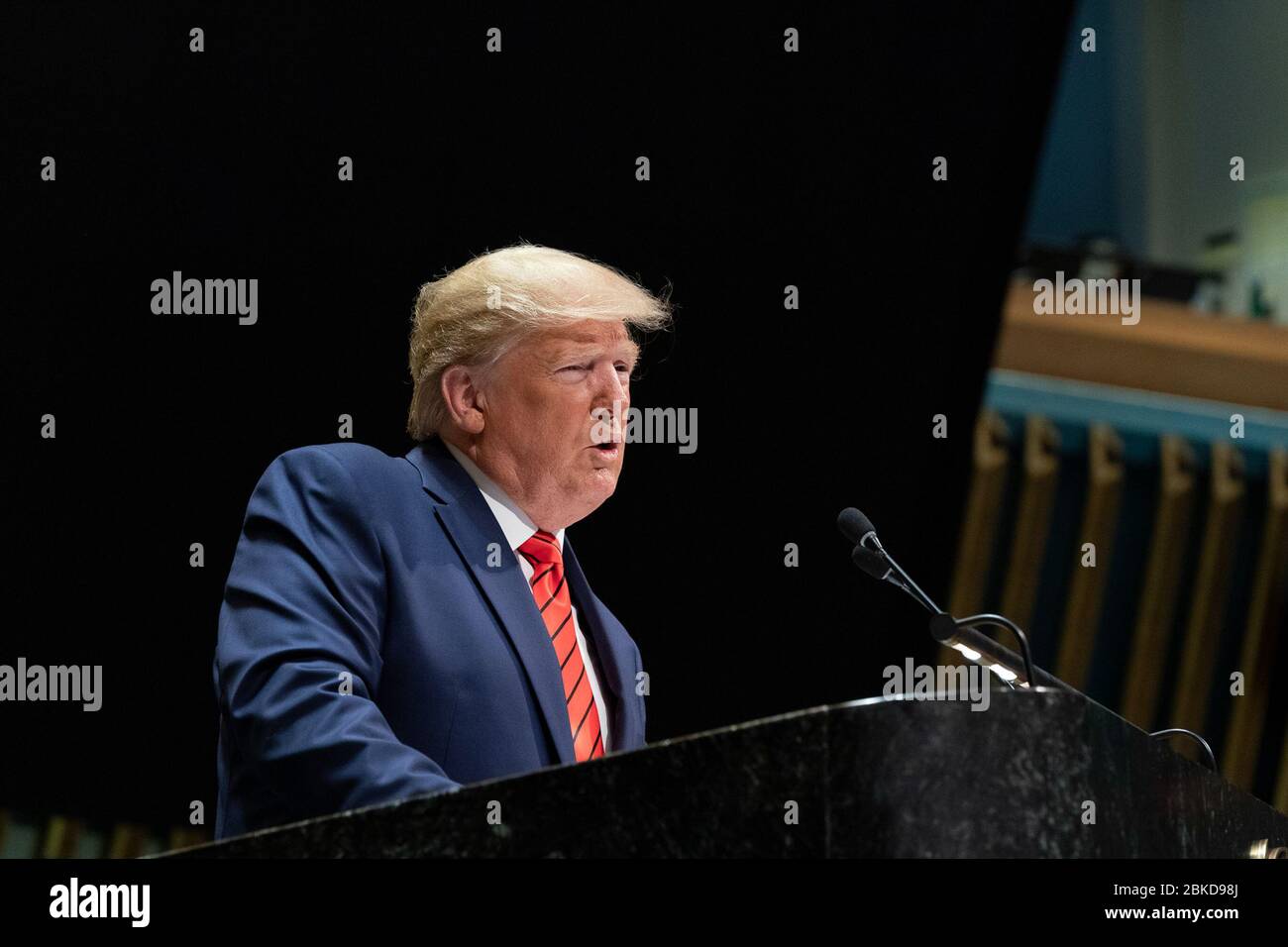 Il 24 settembre 2019, il presidente Donald J. Trump ha affrontato la 74a sessione dell'Assemblea generale delle Nazioni Unite a New York, discutendo la politica estera degli Stati Uniti e le sfide internazionali. Foto Stock