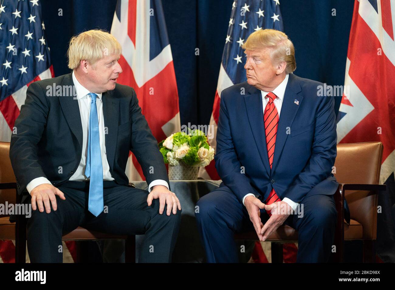 Il Presidente Donald J. Trump partecipa a un incontro bilaterale con il primo Ministro britannico Boris Johnson martedì 24 settembre 2019, presso la sede delle Nazioni Unite a New York. Il Vice Presidente Mike Pence partecipa. N. UNGA Foto Stock