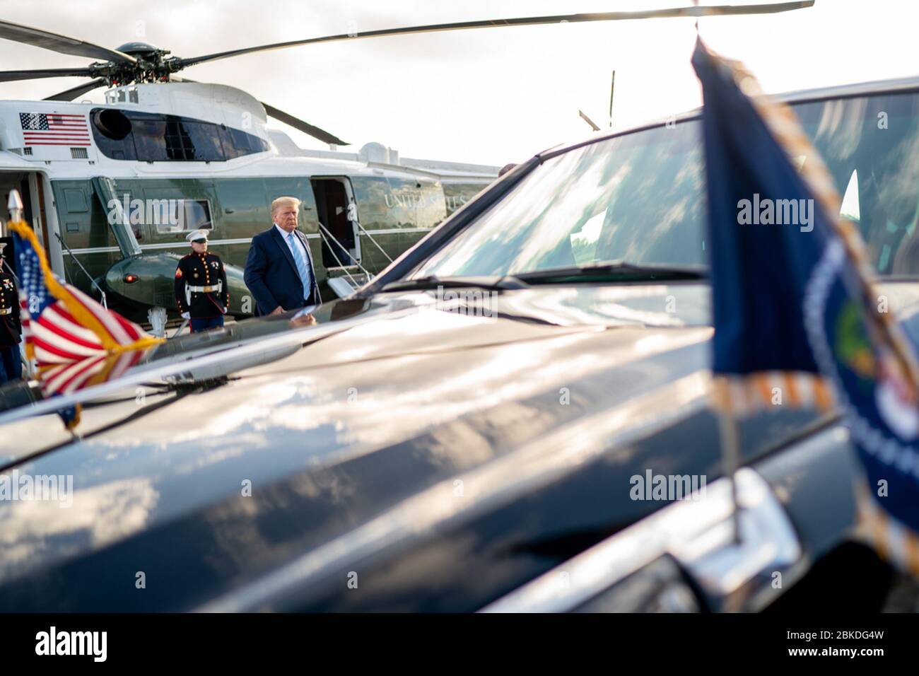 Il presidente Donald J. Trump arriva all'Aeroporto Executive di Miami il 3 gennaio 2020, sulla rotta per un evento al Ministero Internazionale King Jesus a Miami, Florida. La visita del presidente faceva parte dei suoi sforzi di sensibilizzazione in corso. Foto Stock