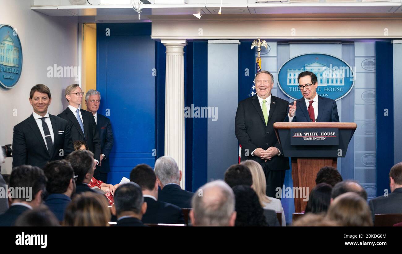 Il 10 gennaio 2020, il Segretario al Tesoro Steven Mnuchin e il Segretario di Stato Mike Pompeo tennero una conferenza stampa alla Casa Bianca per annunciare nuove sanzioni contro l'Iran. Foto Stock
