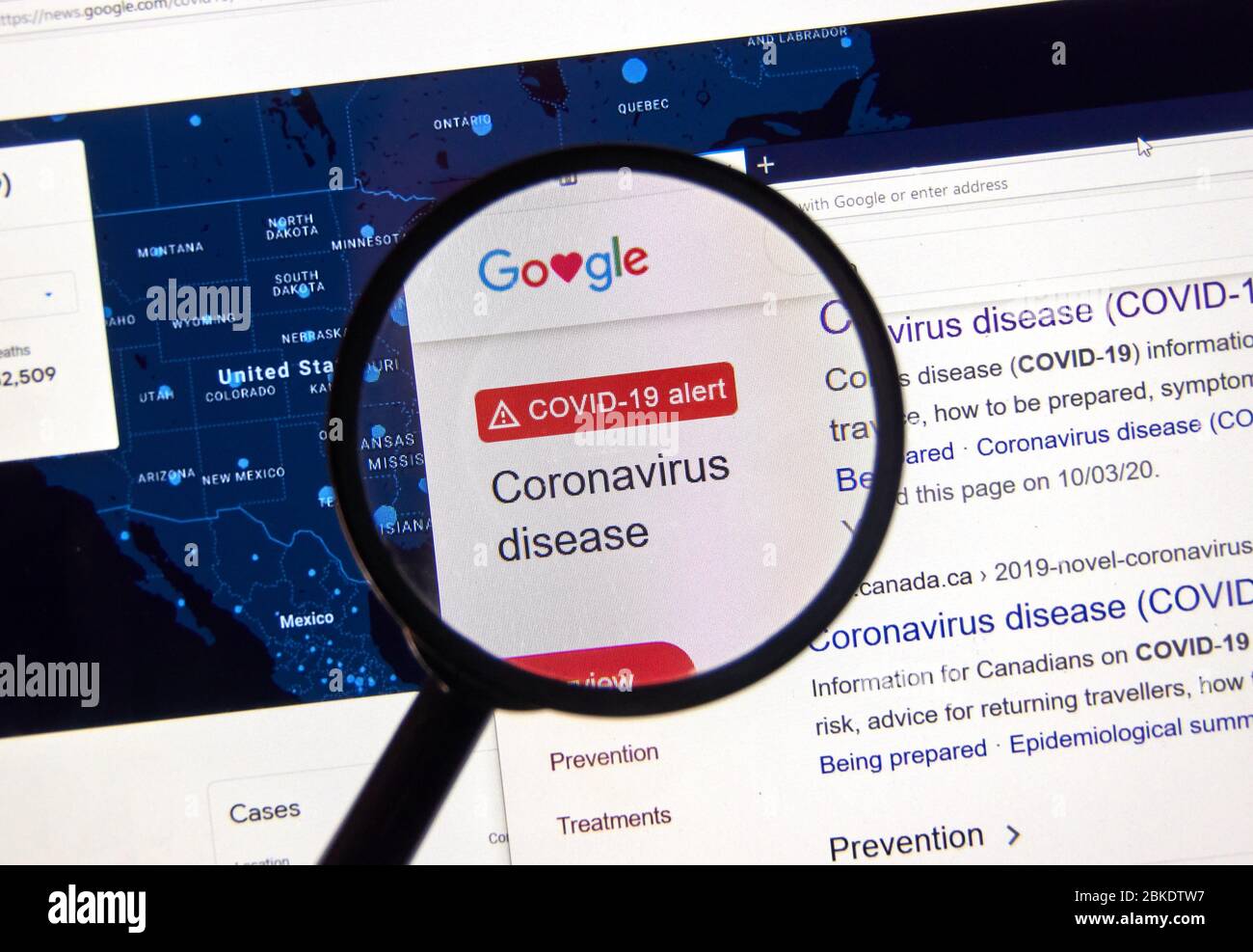 Montreal, Canada - 26 aprile 2020: SOS Alert per quanto riguarda Coronavirus COVID-19 su google. La malattia da coronavirus 2019 COVID-19 è una malattia infettiva causata Foto Stock