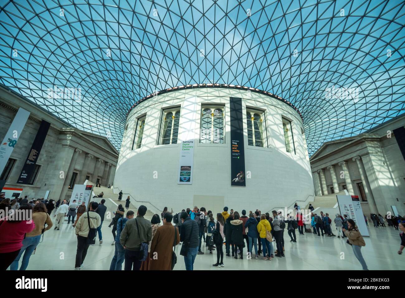 Regina Elisabetta II, Gran Corte, British Museum, Londra, Regno Unito Foto Stock