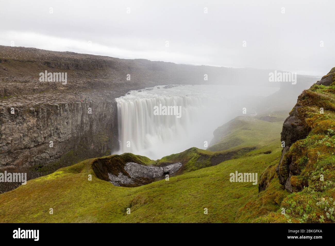 Vista a lunga esposizione della splendida cascata di Dettifoss nel Parco Nazionale di Vatnajökull, nel Nordest dell'Islanda. Foto Stock