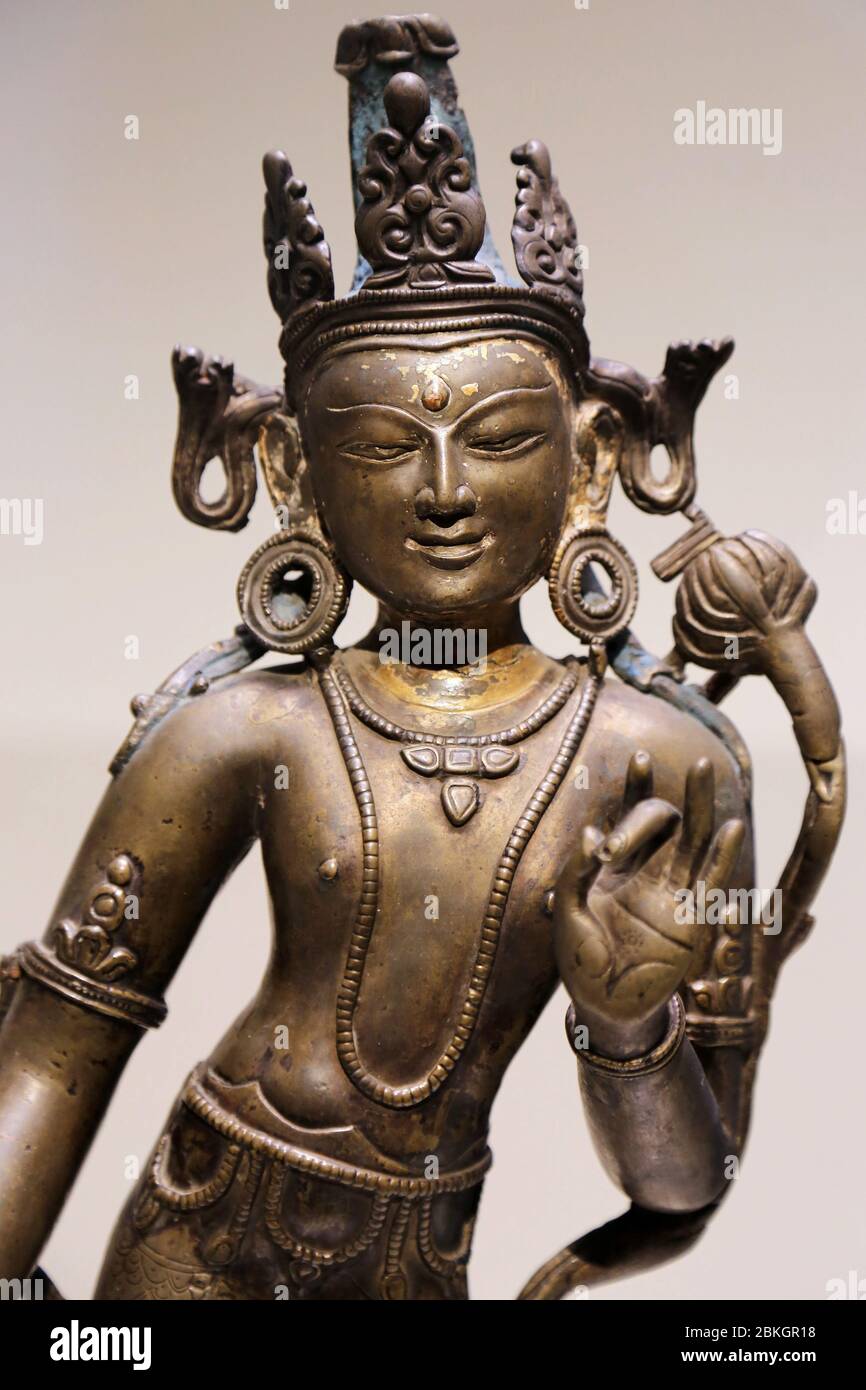 Il bodhissatva di saggezza di Trascendente (Manjushri) XIII secolo. Rame e ottone. Tibet occidentale. Museo delle culture del mondo. Barcellona Foto Stock