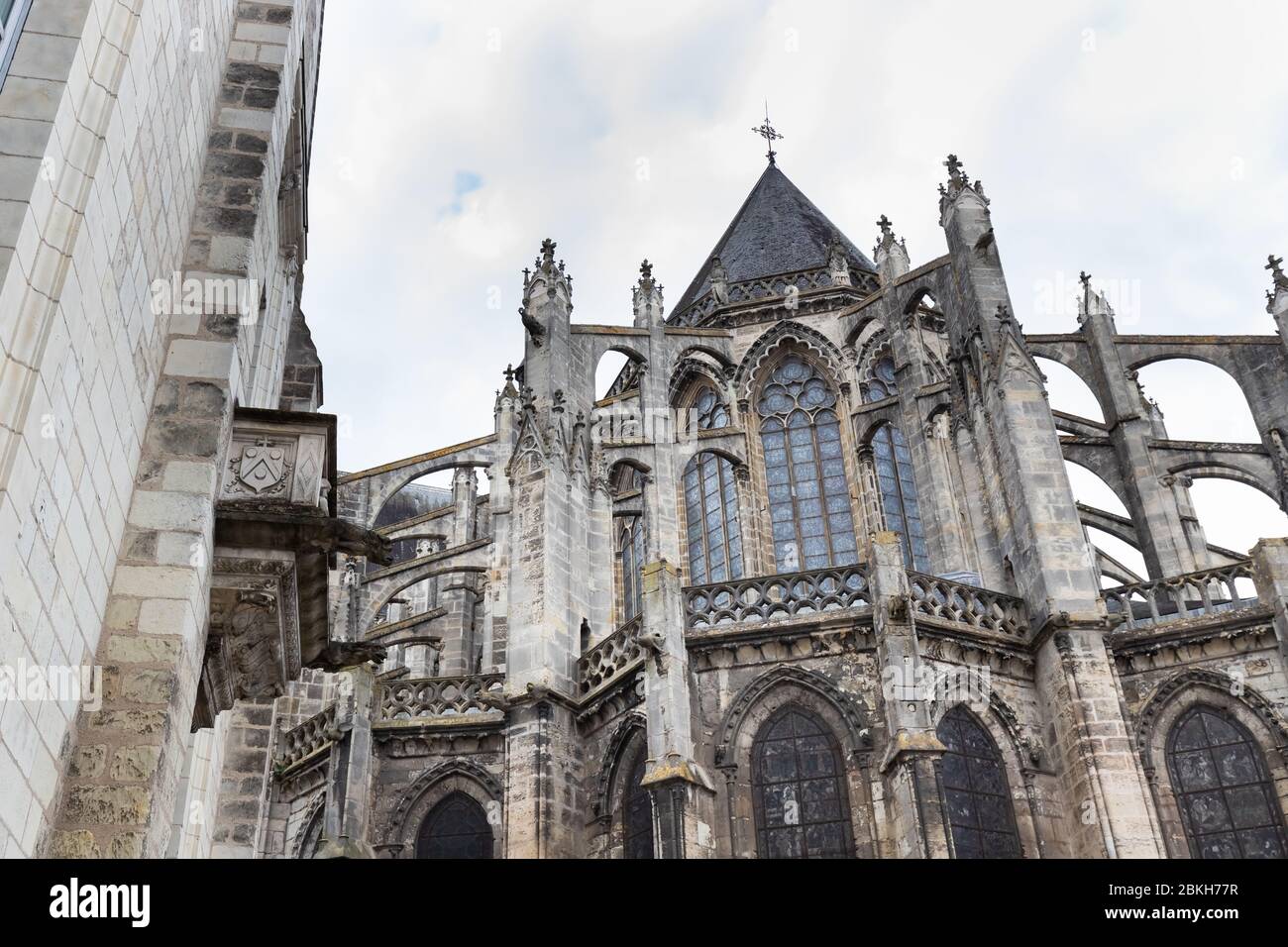 Dettaglio architettonico della cattedrale cattolica romana Saint Gatien in Tours, Indre et Loire, Francia Foto Stock
