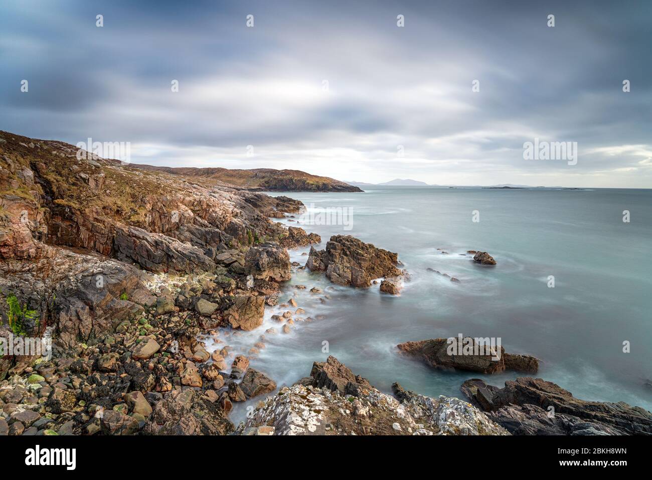 La costa selvaggia e frastagliata di Hushinish sull'isola di Harris nelle Ebridi esterne della Scozia Foto Stock