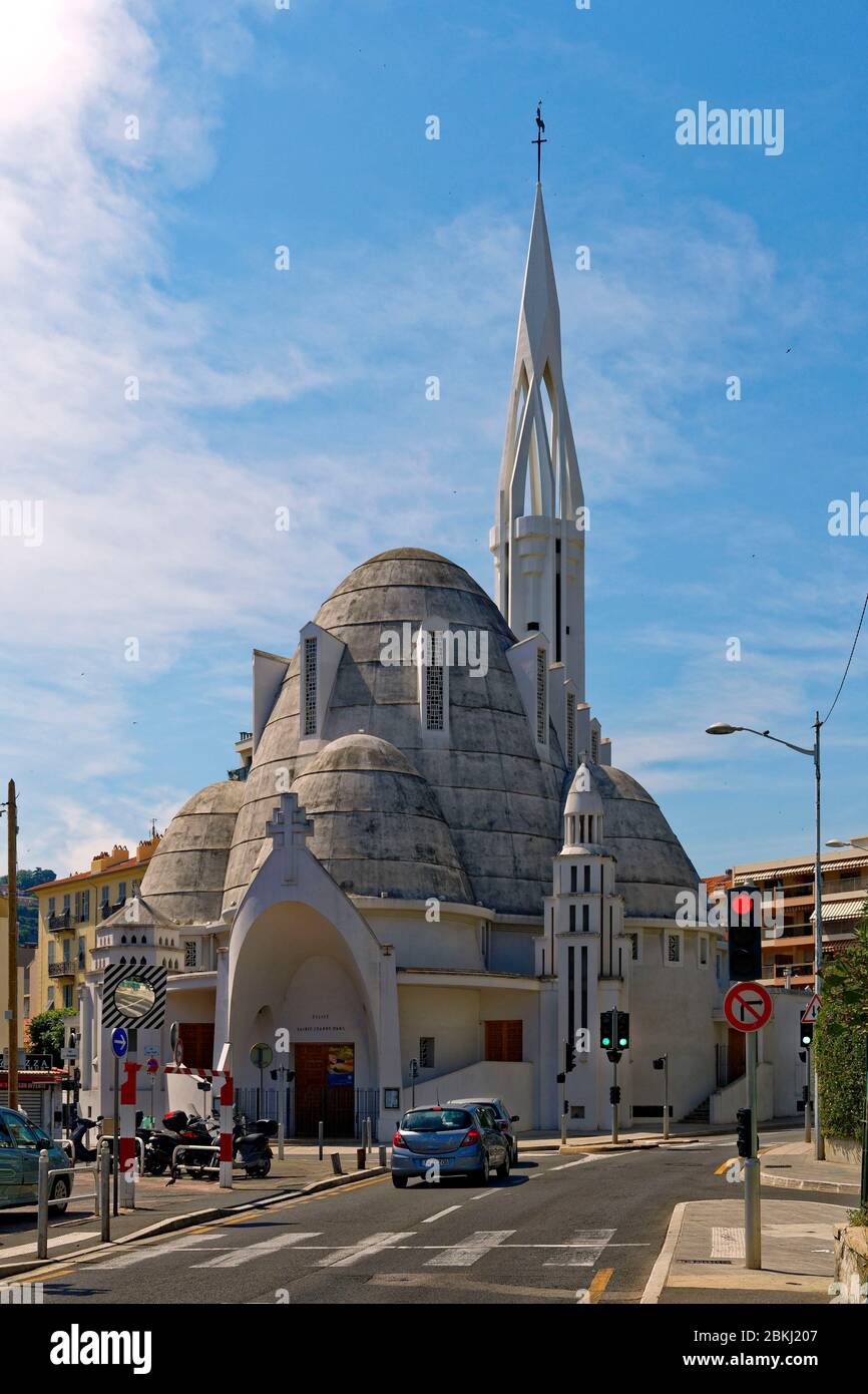 Francia, Alpes Maritimes, Nizza, Sainte Jeanne d' Arc chiesa (1933) dall'architetto Jacques Droz Foto Stock
