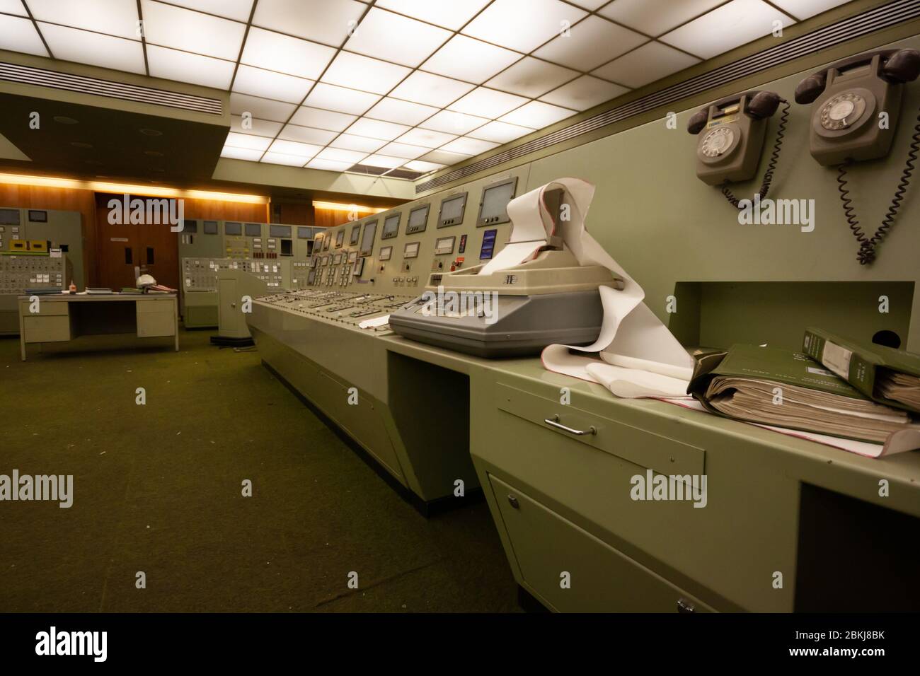 Centrale di Inverkip Centrale di controllo 2010 CCR vintage telefono telex console di selezione rotante. Scozia, Regno Unito. Foto Stock Centrale di Inverkip Centrale di controllo 2010 CCR vintage telefono telex console di selezione rotante. Scozia, Regno Unito. Foto Stock