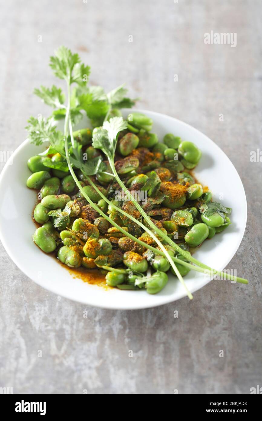 Insalata di fagioli di coriandolo piccante Foto Stock
