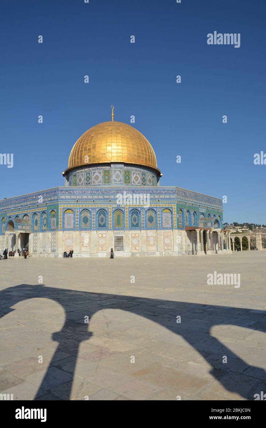 Cupola della Moschea di roccia a Gerusalemme. L'edificio dominante nella Città Vecchia di Gerusalemme. Foto Stock