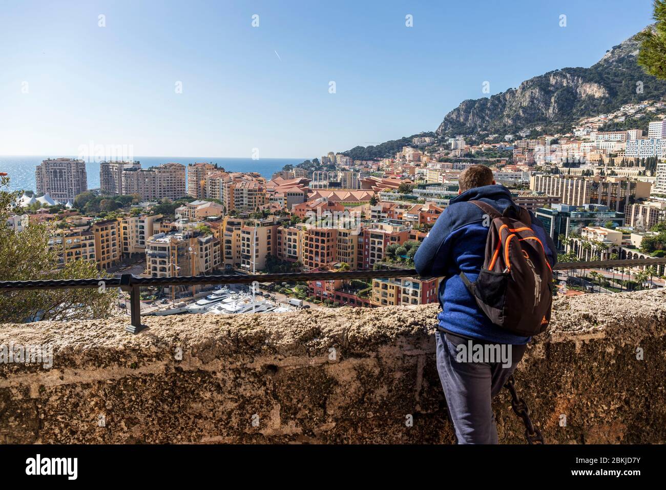 Principato di Monaco, Monaco, vista panoramica di Fontvieille dai bastioni di Place du Palais Principer Foto Stock